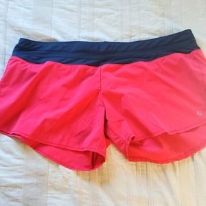 Oiselle Roga Shorts